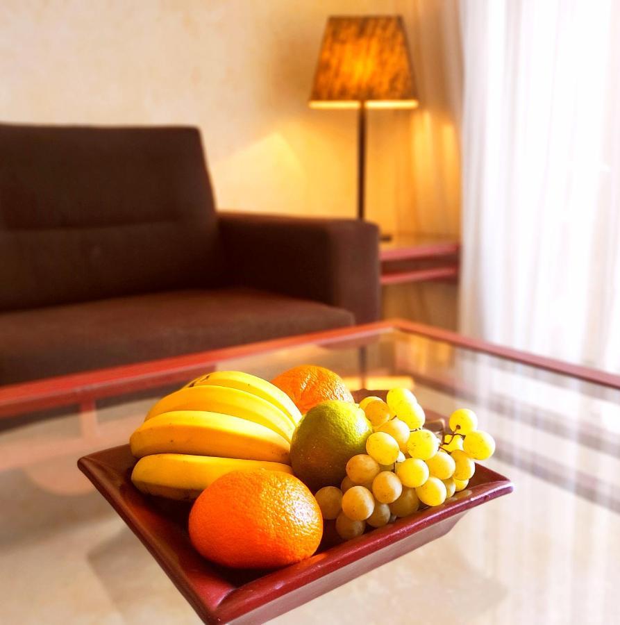 סן מיגל דה אבונה El Nautico Suites, The Beachfront Paradise מראה חיצוני תמונה
